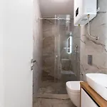 Laurier Appartamento *