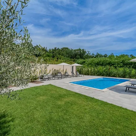 Laurier アパート