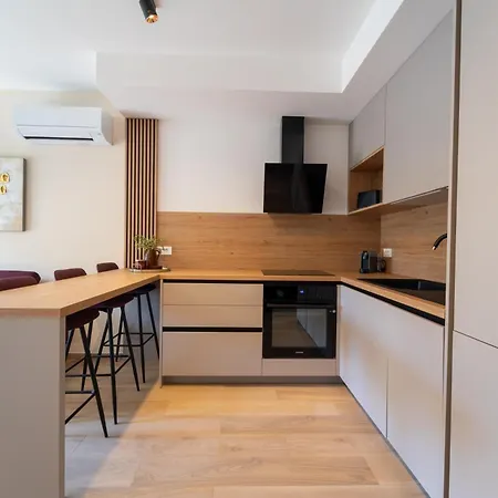 アパート Laurier