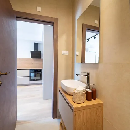 Laurier * オパティヤ